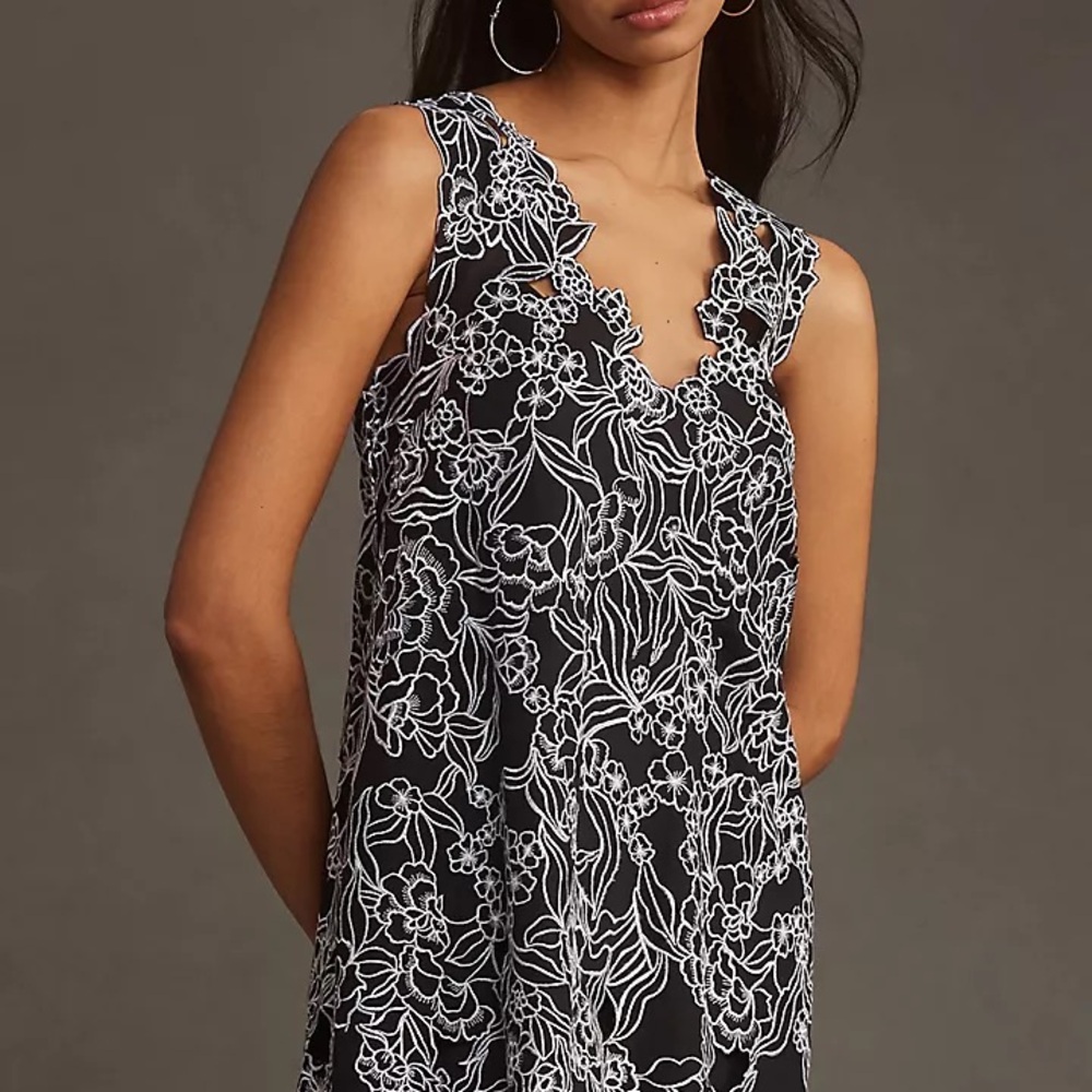 Anthropologie Black and White Floral Embroidered Dress S